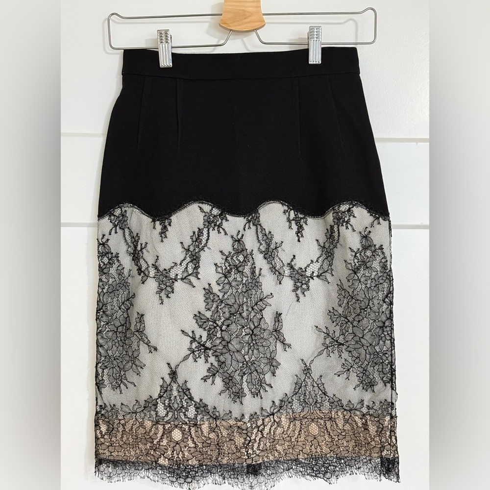 Alessandro Dell'Acqua Black and Cream Lace Pencil Skirt